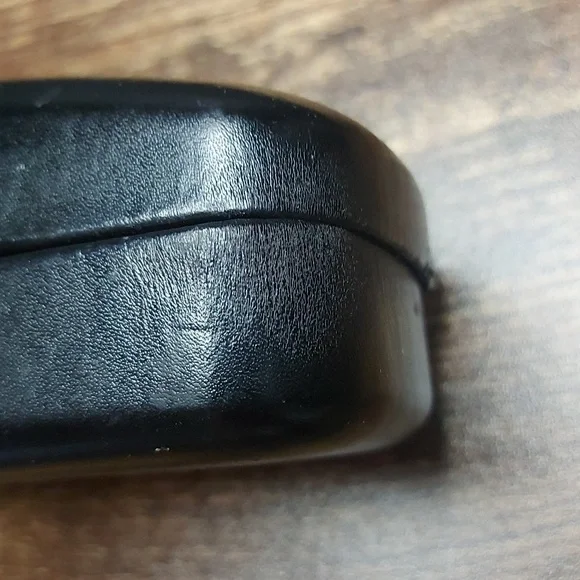 Coach Hard Eye Glass Case With Cloth - Picture 5 of 7